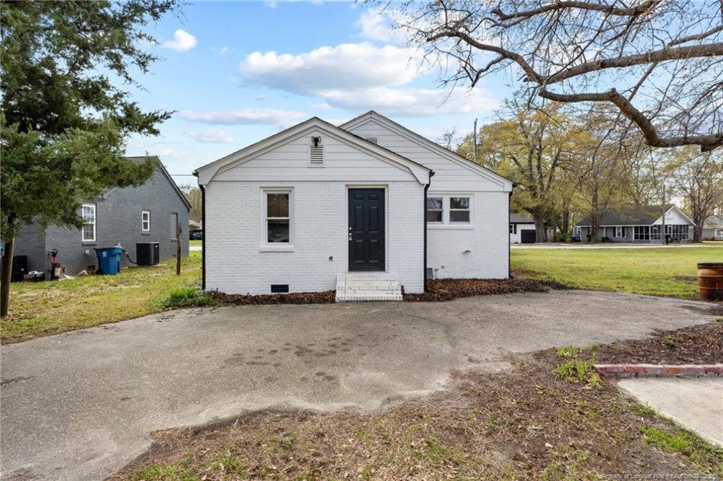 111 Spring Branch Rd Dunn, NC 28334