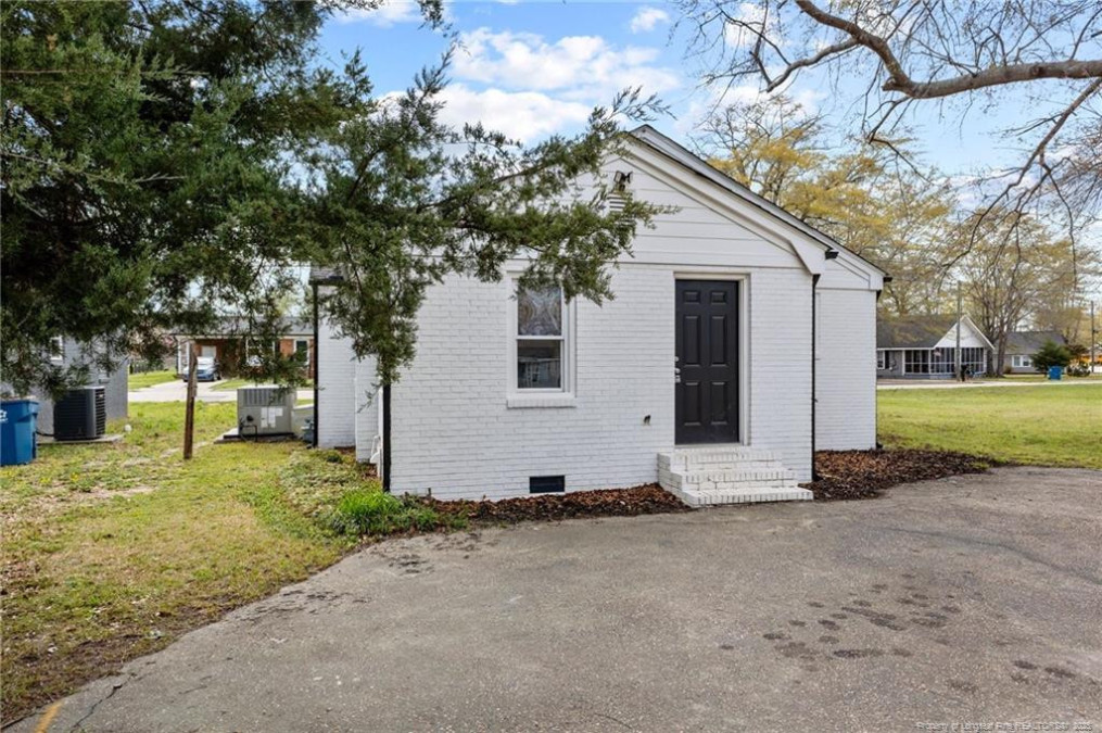 111 Spring Branch Rd Dunn, NC 28334