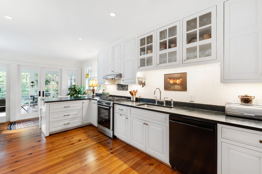 333 Tenney Cir Chapel Hill, NC 27514