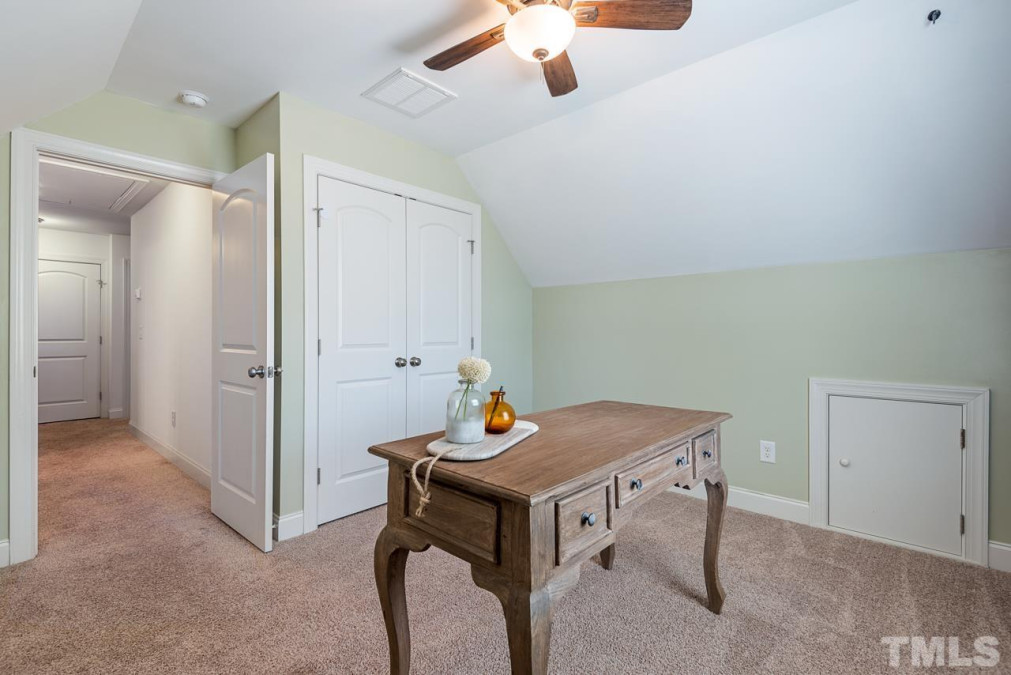 1211 Yellow Wood Dr Mebane, NC 27302