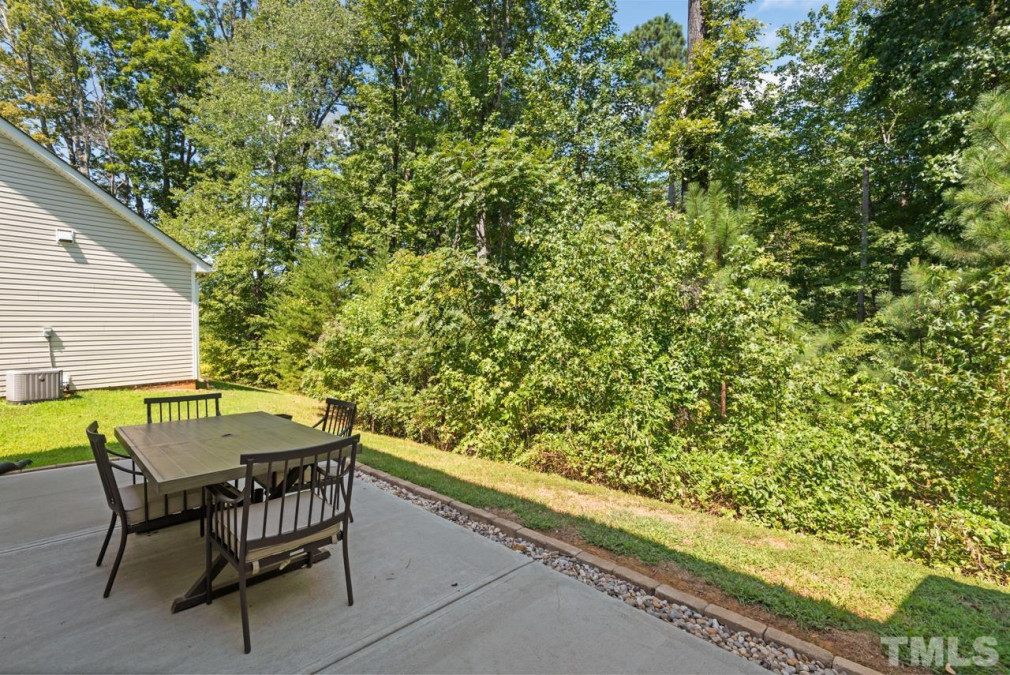 1211 Yellow Wood Dr Mebane, NC 27302