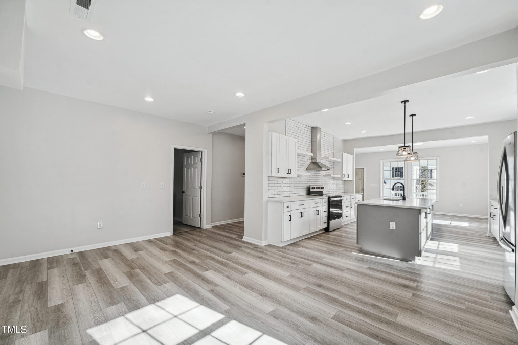 143 Burwell Ave, Henderson, NC 27536 Raleigh Realty