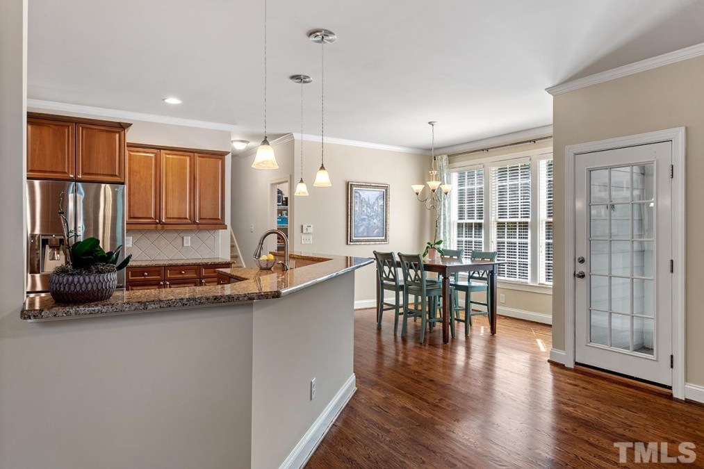 7368 Capulin Crest Dr, Apex, NC 27539 Raleigh Realty