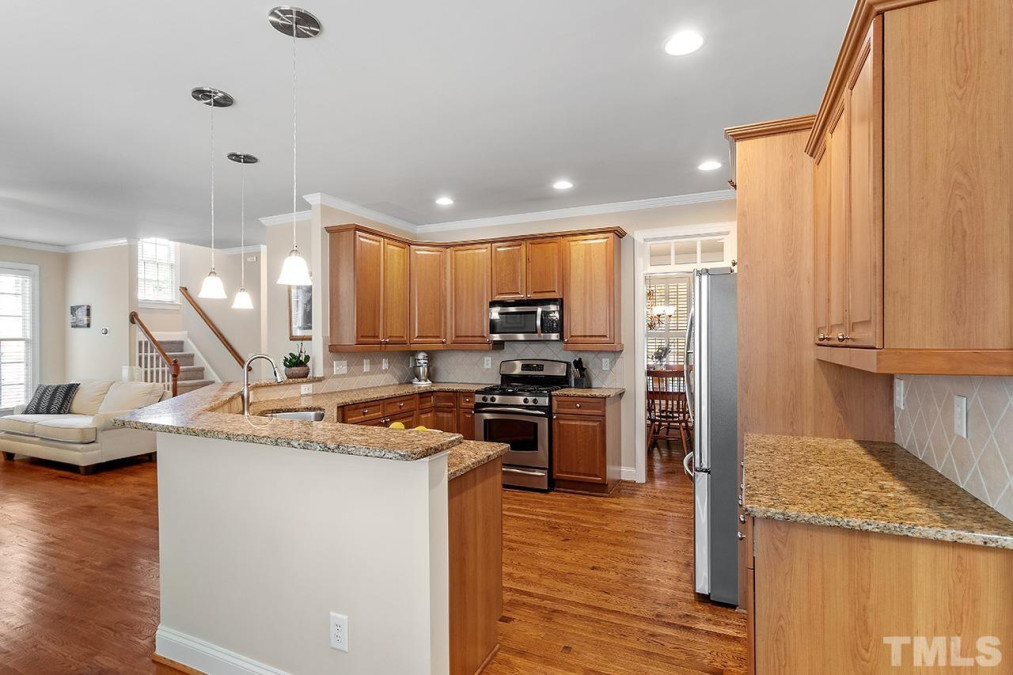 7368 Capulin Crest Dr, Apex, NC 27539 Raleigh Realty