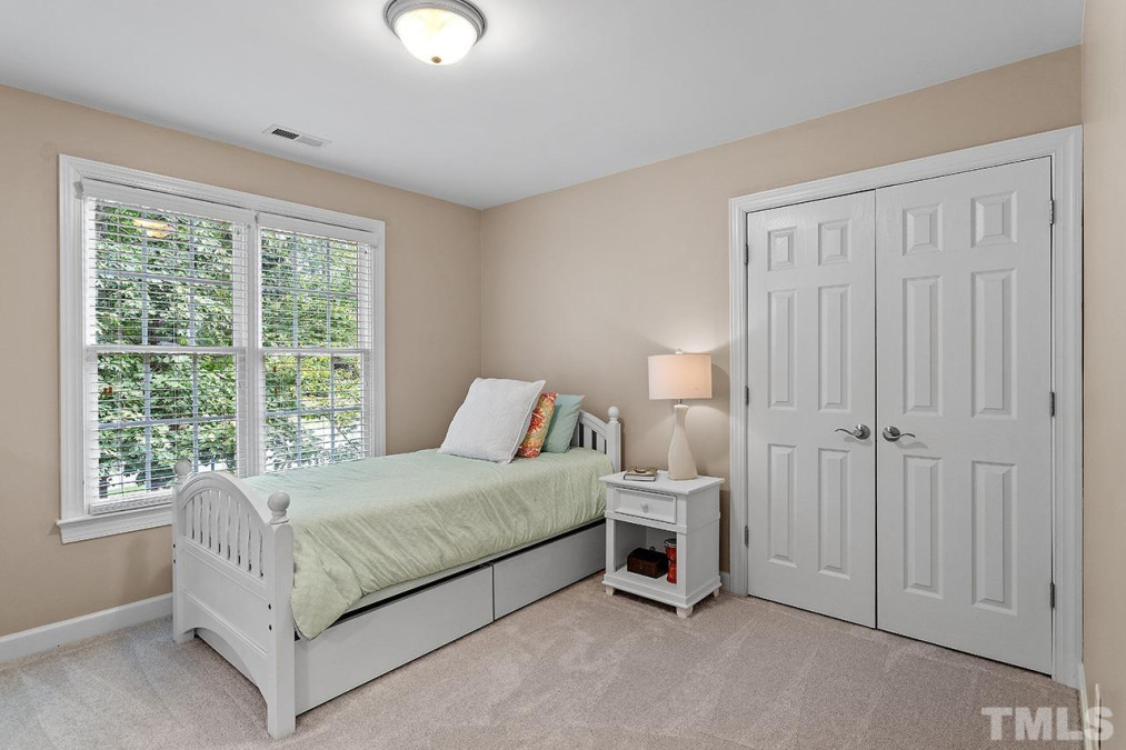 7368 Capulin Crest Dr, Apex, NC 27539 Raleigh Realty