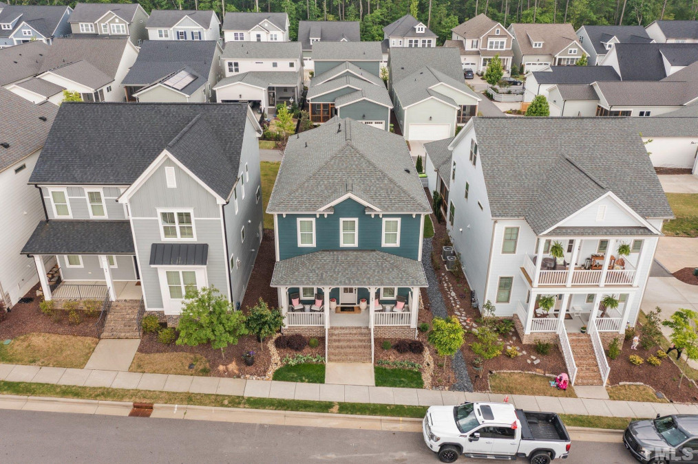 55 Logbridge Rd Chapel Hill, NC 27516