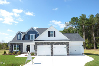 89 Blackberry Ln Benson, NC 27504