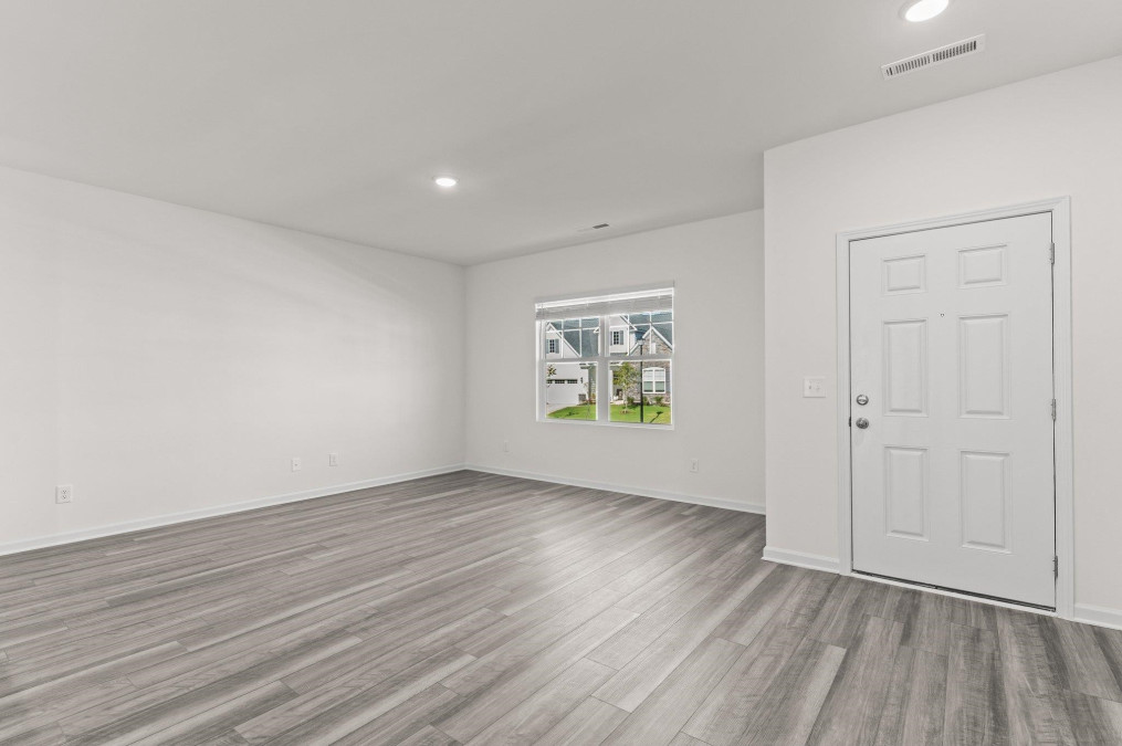 1872 Knights Crest Way Wake Forest, NC 27587