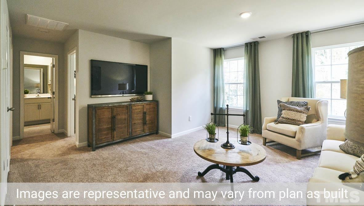 2021 Summer Walk Dr Mebane, NC 27302