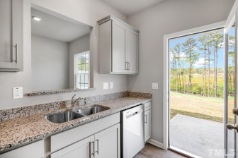221 David Hill Dr Sanford, NC 27330