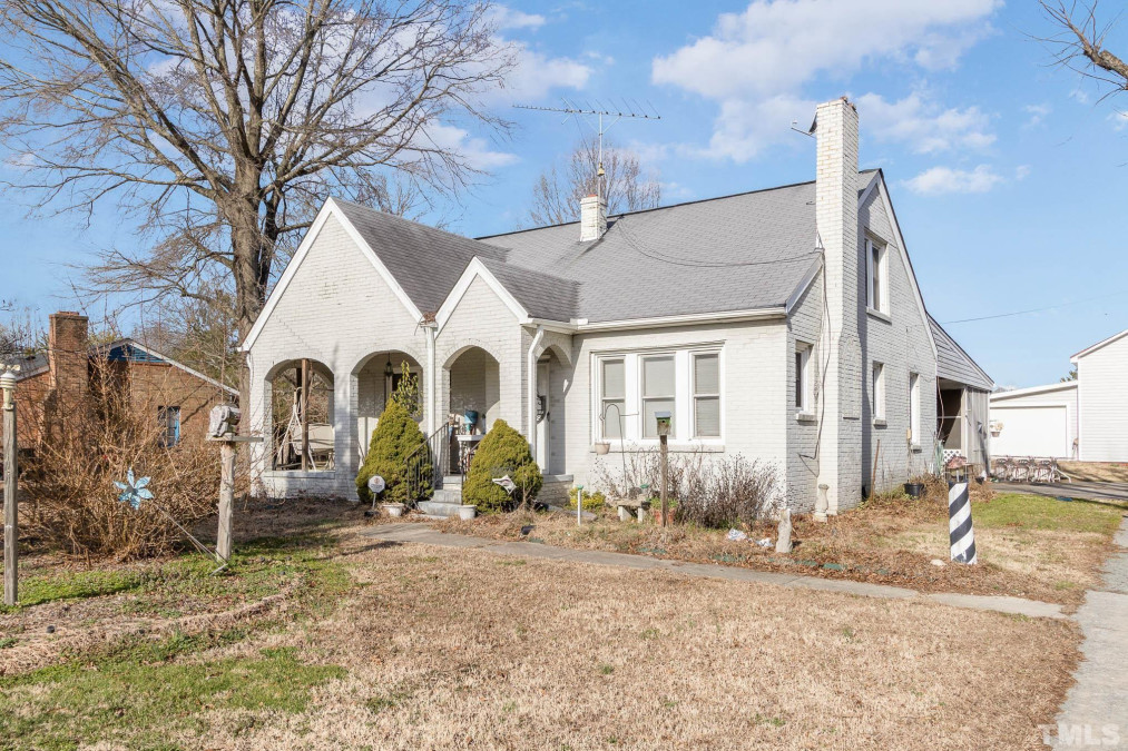 1662 Lower Hopedale Rd, Burlington, NC 27217 Raleigh Realty