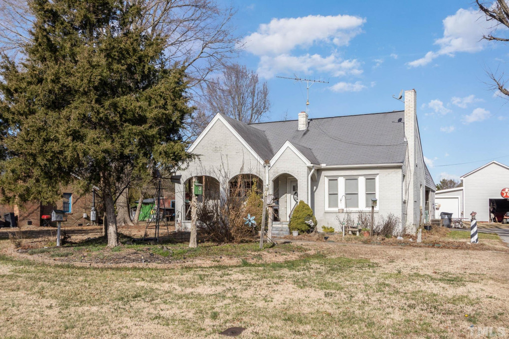 1662 Lower Hopedale Rd, Burlington, NC 27217 Raleigh Realty