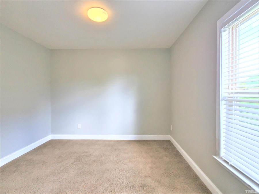 614 Piper Stream Cir Cary, NC 27519