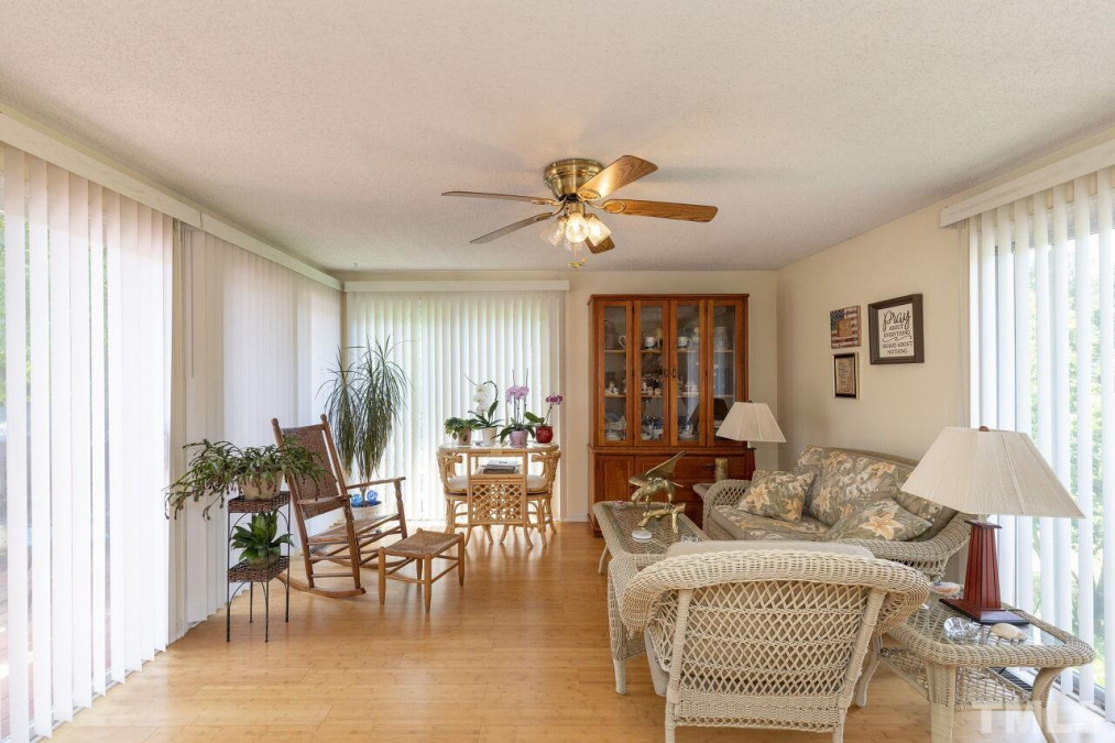 7924 White Oak Rd, Garner, NC 27529 Raleigh Realty