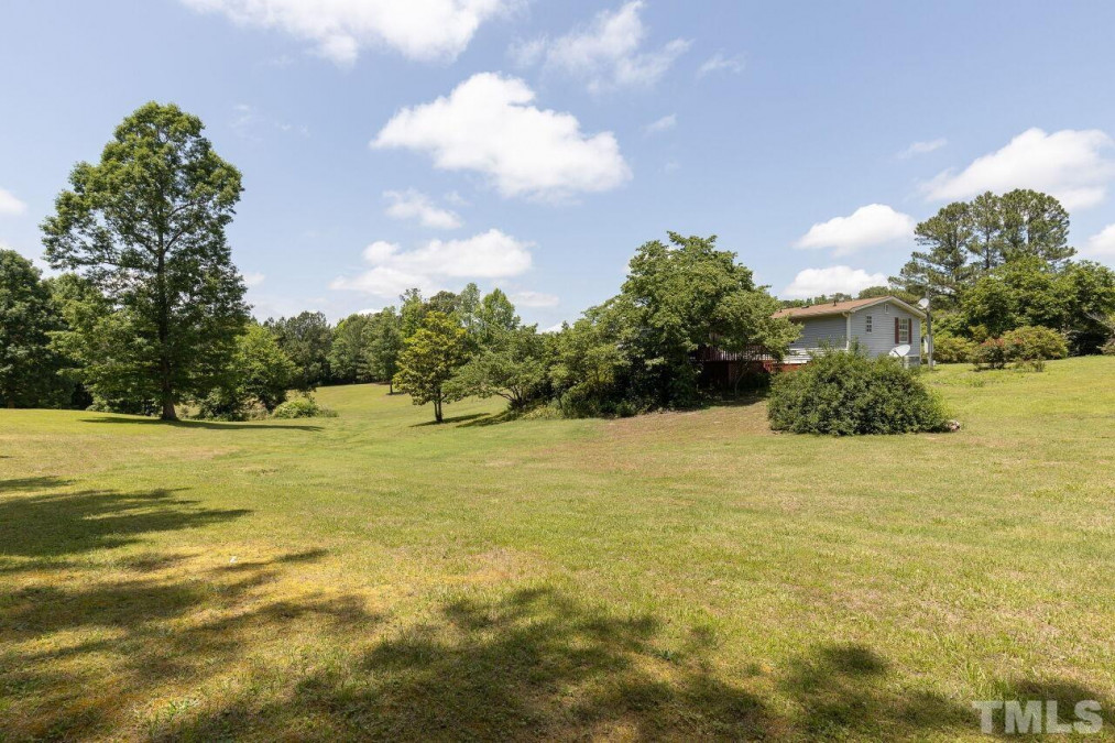 7924 White Oak Rd, Garner, NC 27529 Raleigh Realty