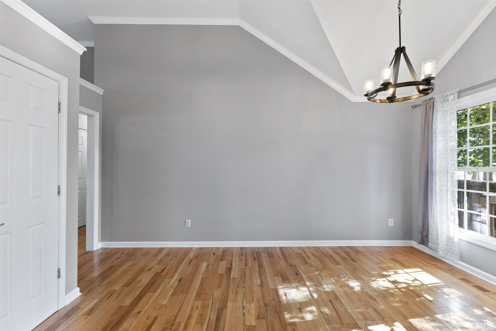 609 Senter View Dr Fuquay Varina, NC 27526