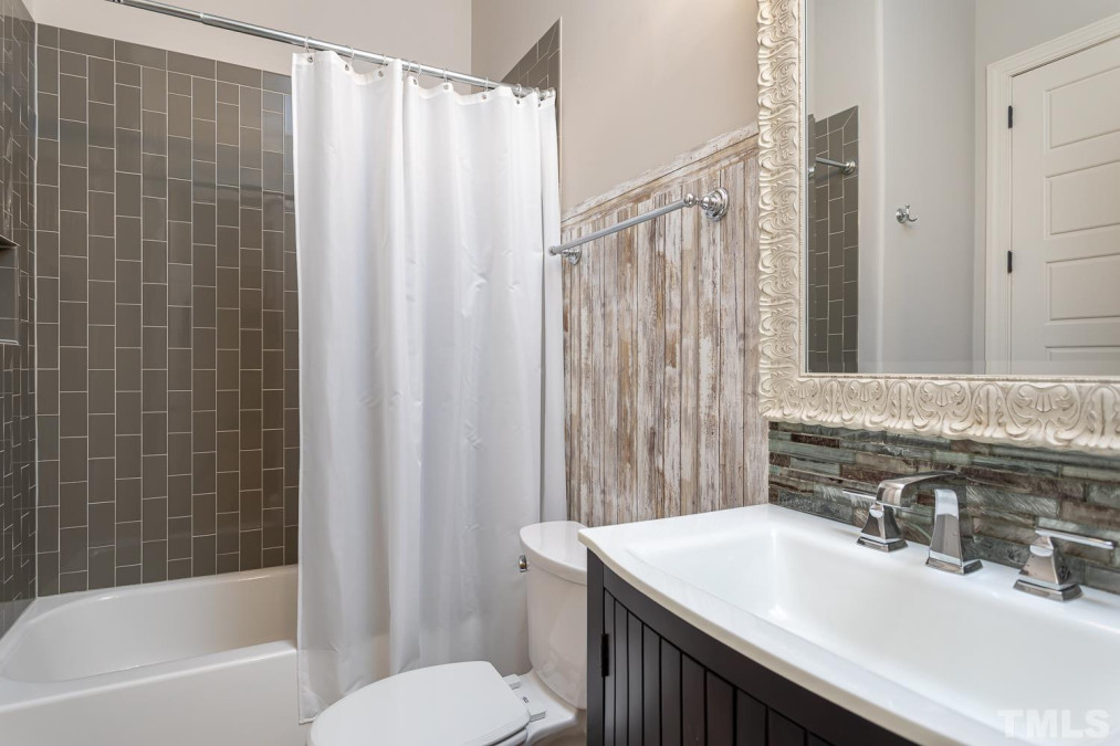 3032 East Bay Ct Creedmoor, NC 27522