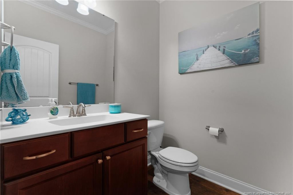 14 Valley Brook Ln Spring Lake, NC 28390