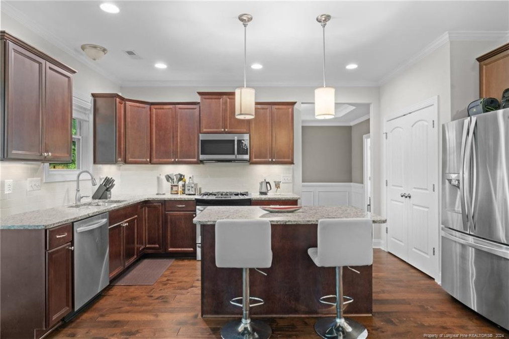 14 Valley Brook Ln Spring Lake, NC 28390