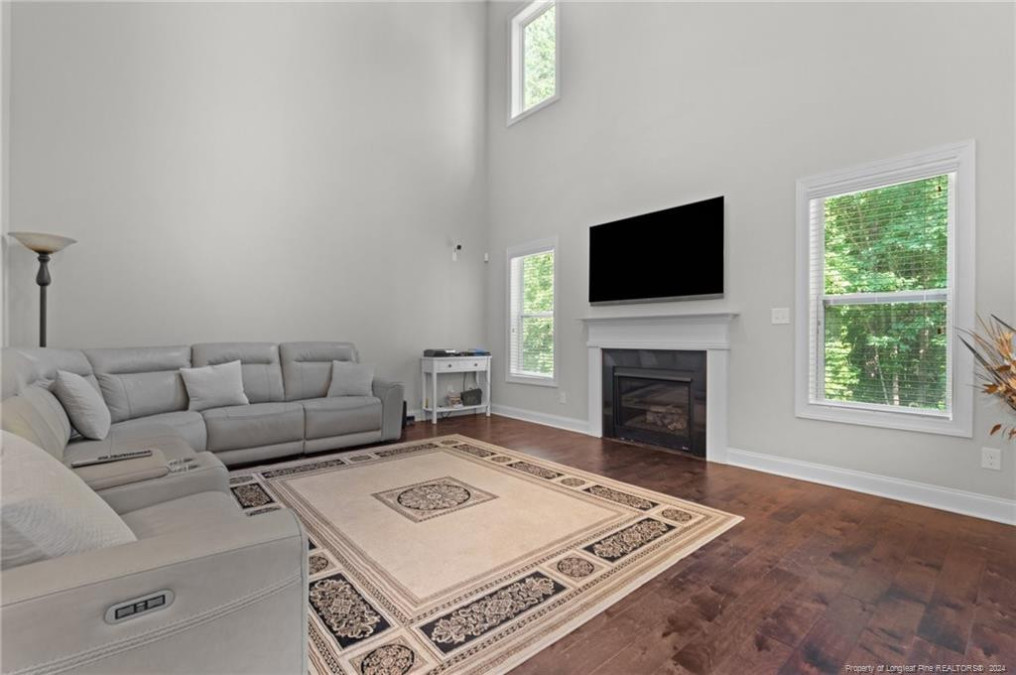 14 Valley Brook Ln Spring Lake, NC 28390