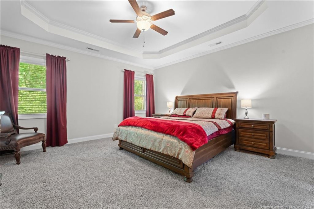 14 Valley Brook Ln Spring Lake, NC 28390