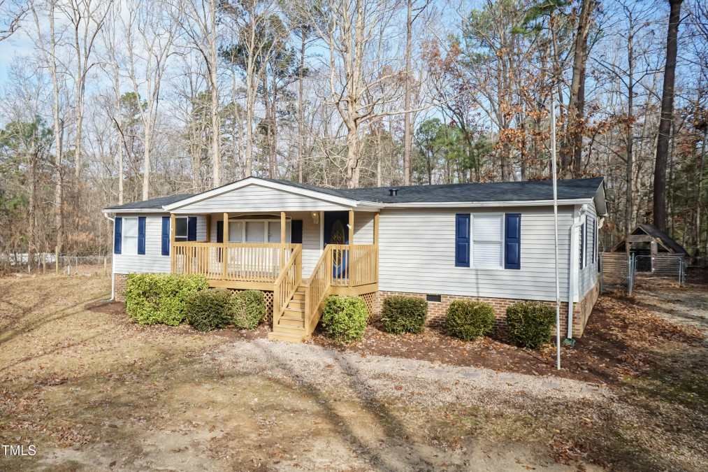 20 Hidden Stream Dr Youngsville, NC 27596