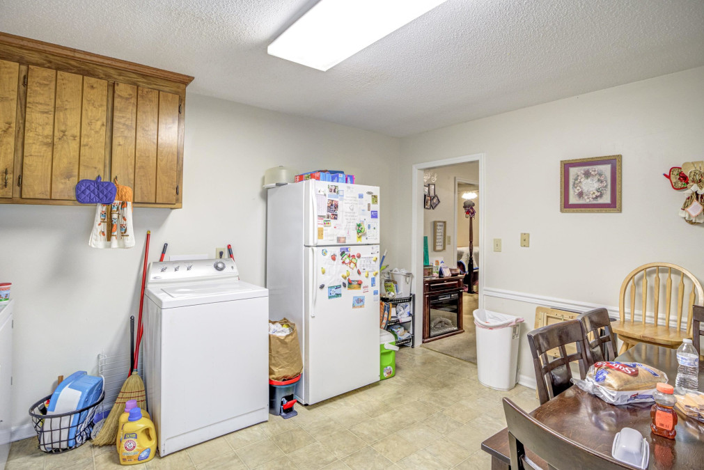 804 Anderson St Selma, NC 27576