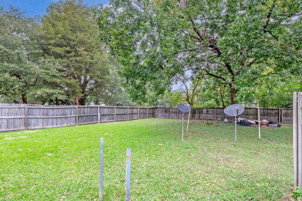 804 Anderson St Selma, NC 27576