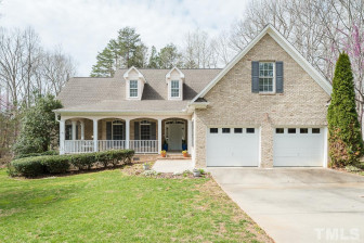 1329 Saint Andrews Dr Mebane, NC 27302