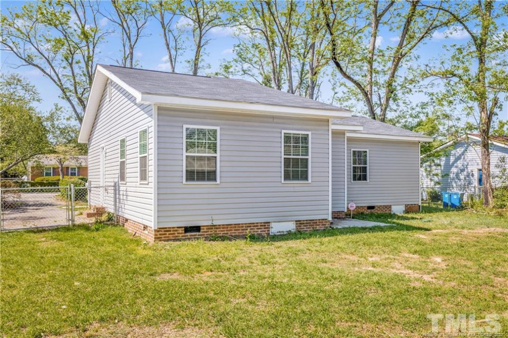 6495 Portsmouth Dr Fayetteville, NC 28314