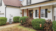 2072 Rowland Pond Dr Willow Springs, NC 27592