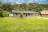 1616 Dolphin St Spring Lake, NC 28390