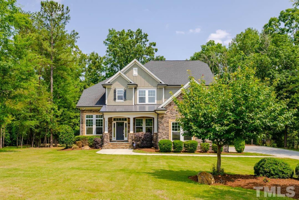 6235 Moinear Ln Chapel Hill, NC 27514