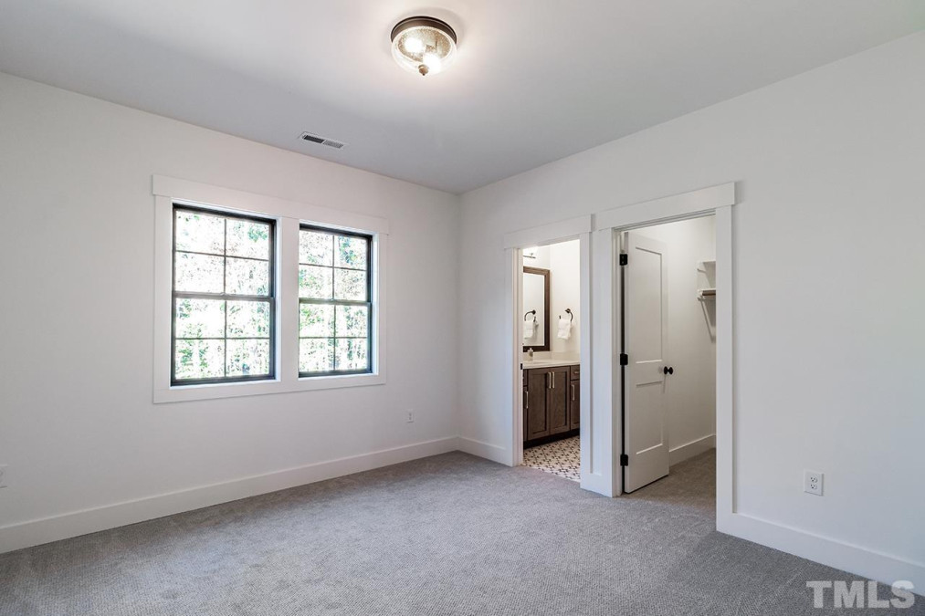 1321 Old Lystra Rd Chapel Hill, NC 27517