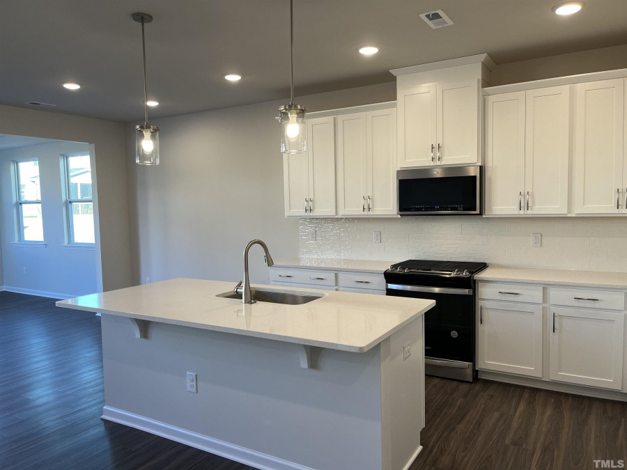 1112 Prewitt Ranch Dr, Holly Springs, NC 27526 Raleigh Realty