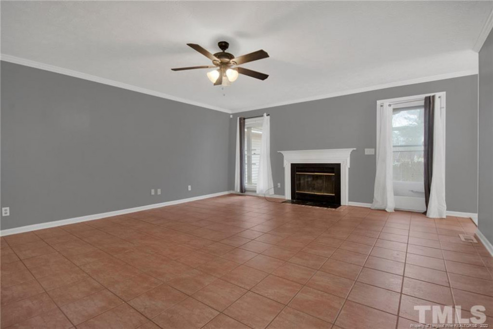 887 Flintwood Rd Fayetteville, NC 28314