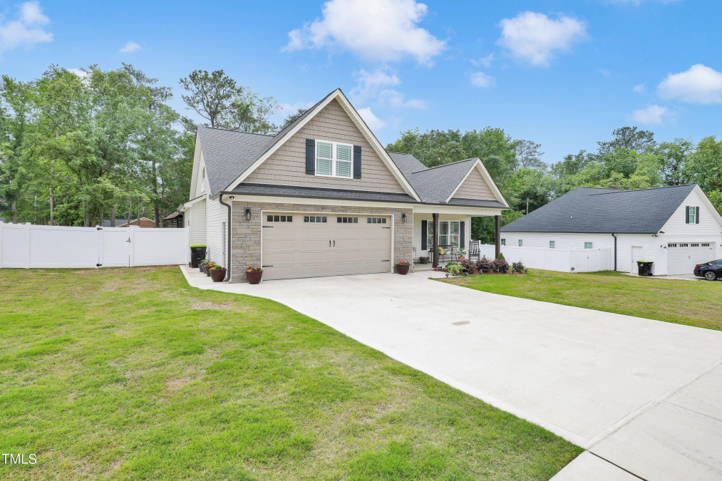 101 Pecan Valley Way Four Oaks, NC 27524