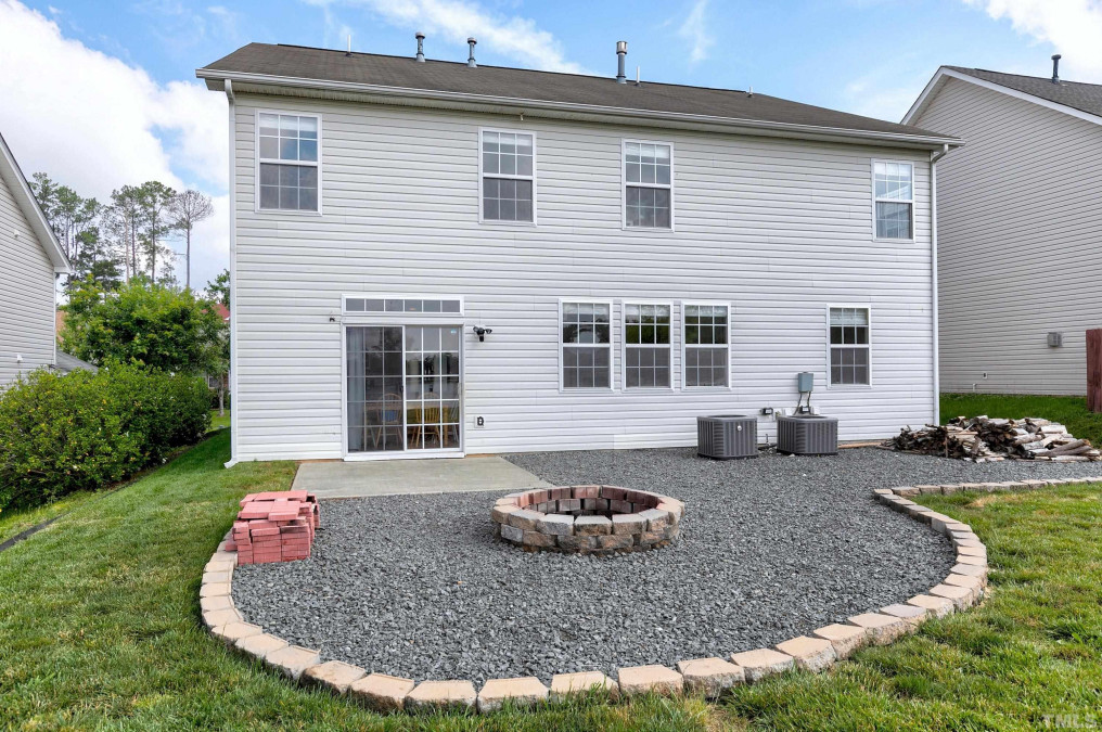 309 Hillview Dr Durham, NC 27703