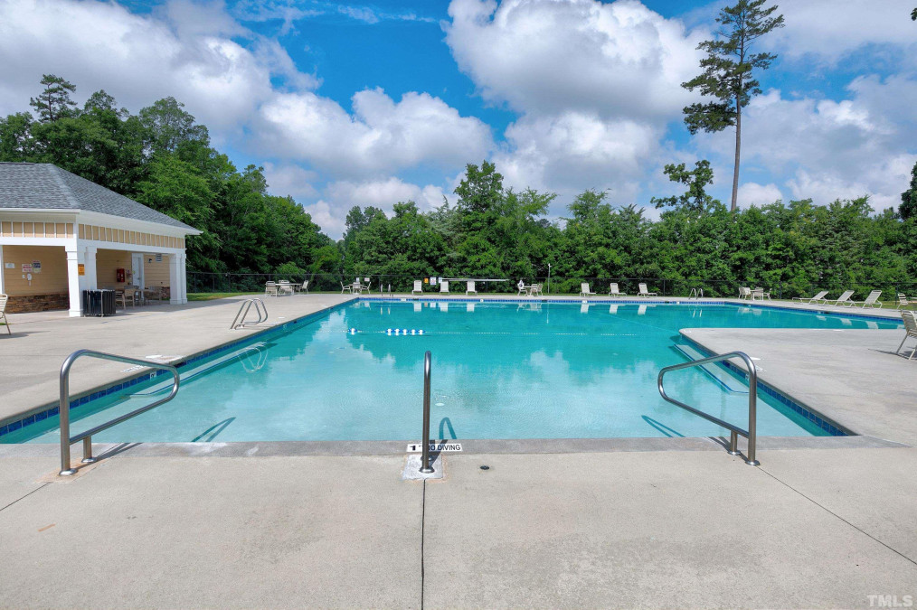 309 Hillview Dr Durham, NC 27703