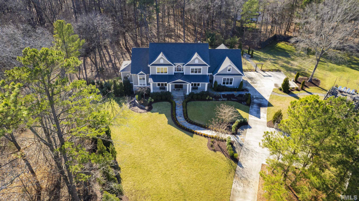 130 Cross Creek Dr, Chapel Hill, NC 27514 Raleigh Realty