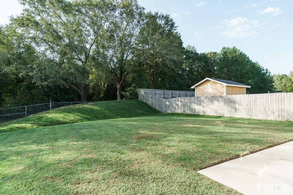 116 Willow Ridge Dr Sanford, NC 27332