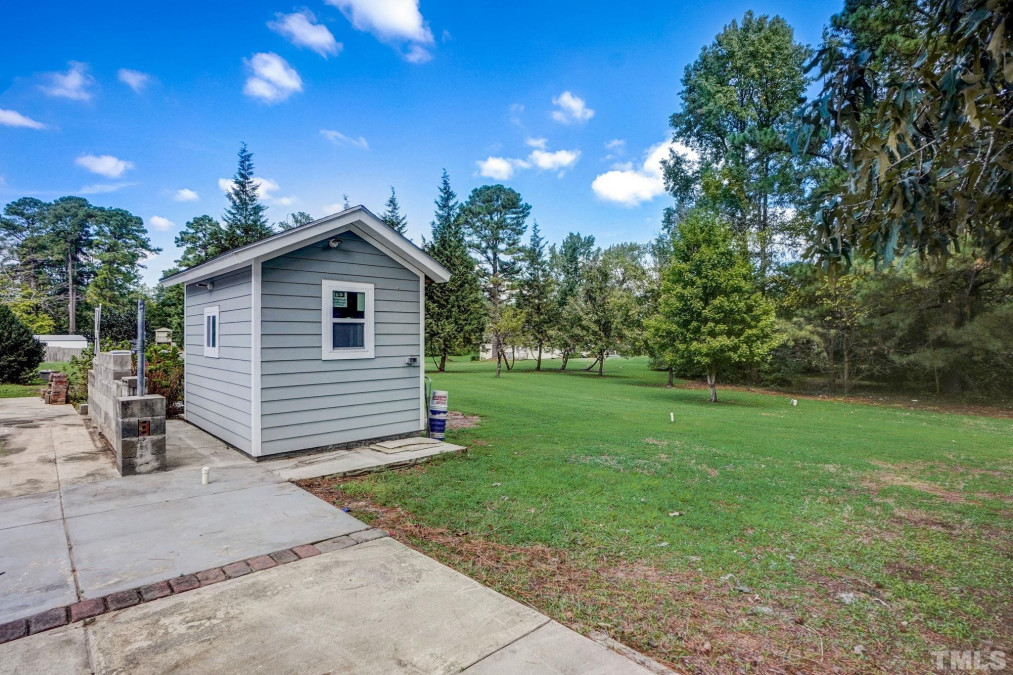 2512 Wes Sandling Rd Franklinton, NC 27525