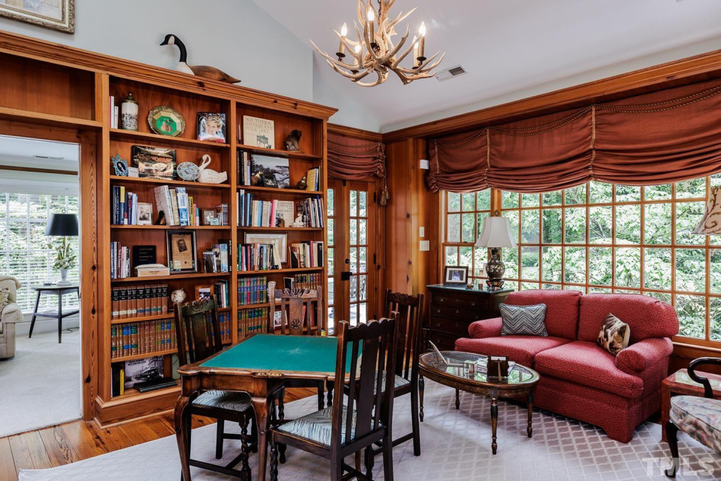 110 Pasquotank Dr, Raleigh, NC 27609 Raleigh Realty