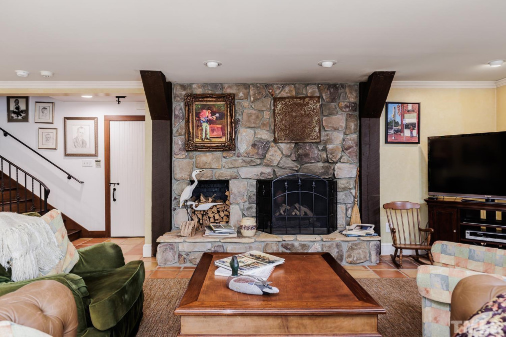 110 Pasquotank Dr, Raleigh, NC 27609 Raleigh Realty