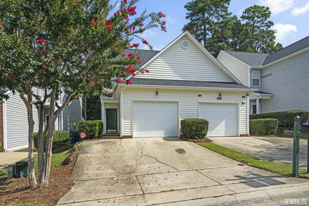 2312 Persimmon Ridge Dr, Raleigh, NC 27604 Raleigh Realty