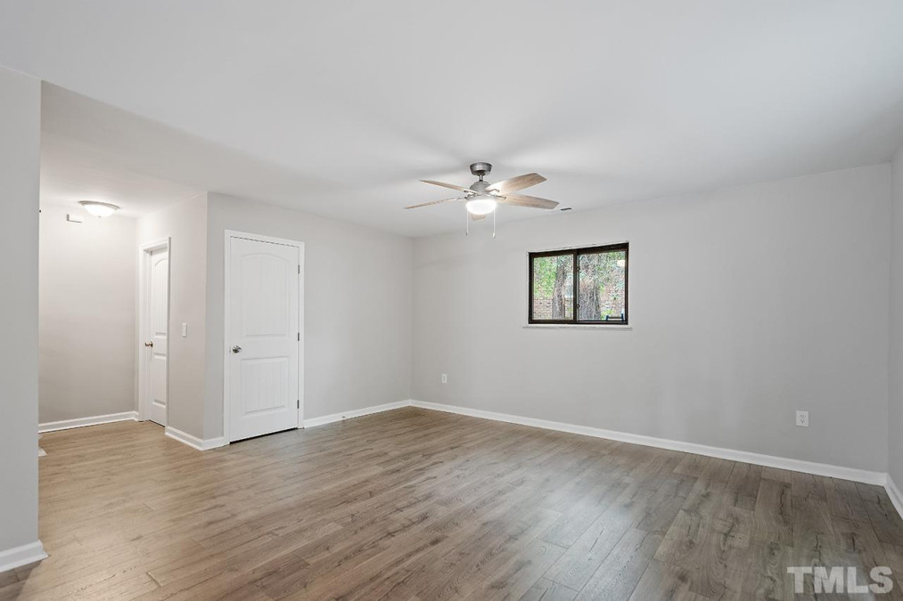 1321 Hazelnut Dr Raleigh, NC 27610