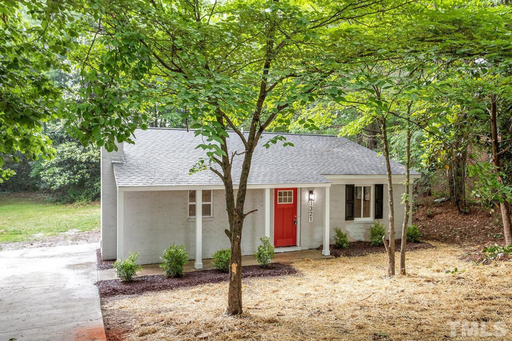 1321 Hazelnut Dr Raleigh, NC 27610