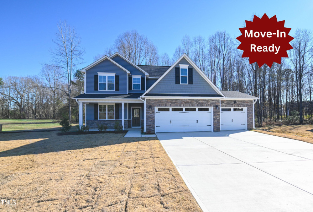 21 Abingdon Farms Dr Selma, NC 27576