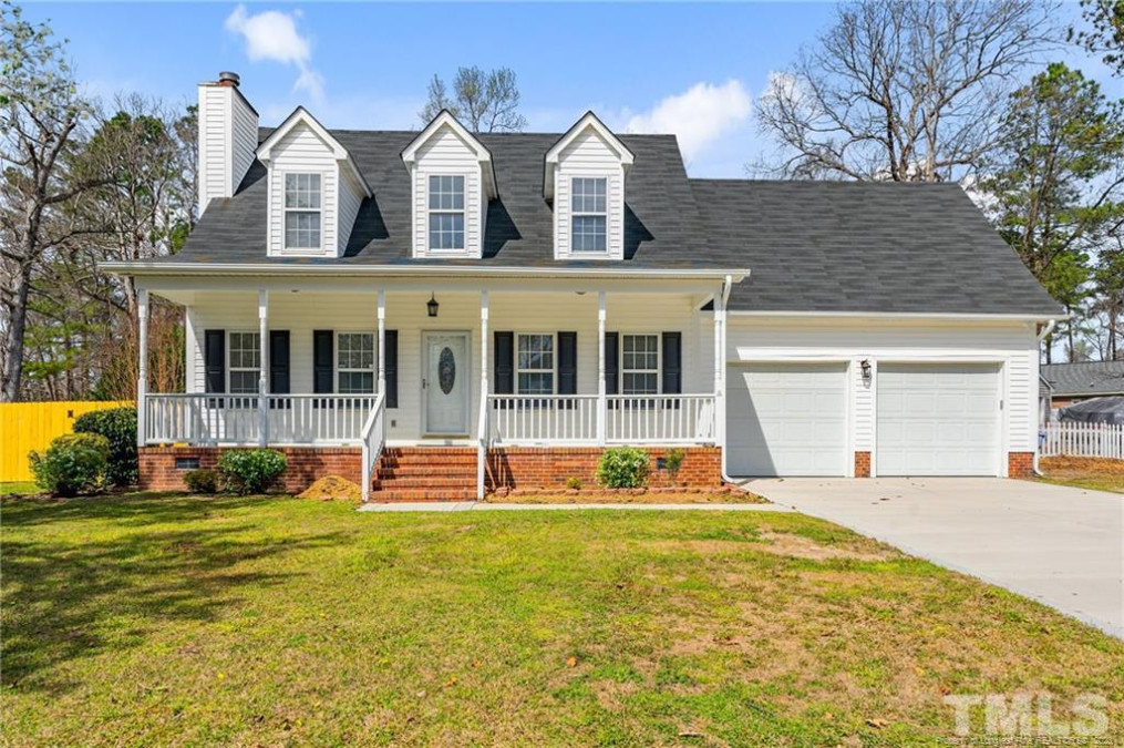 1559 Grassy Branch Dr Fayetteville, NC 28304