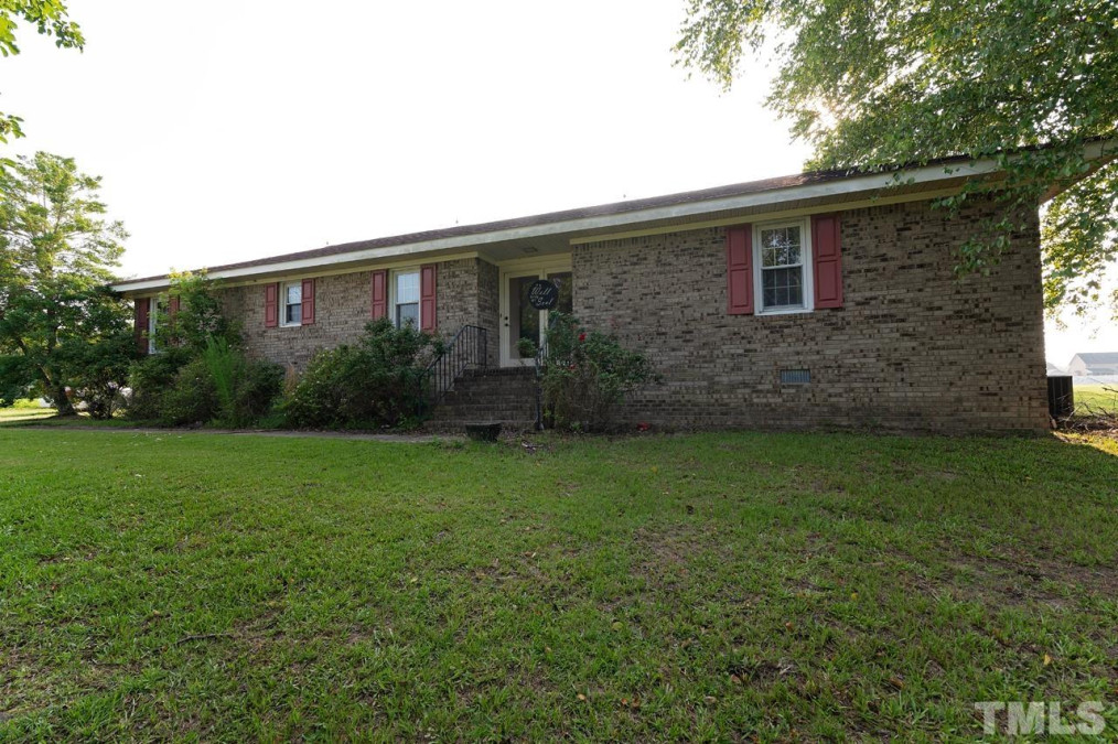 1779 Reedy Creek Rd, Four Oaks, NC 27524 Raleigh Realty